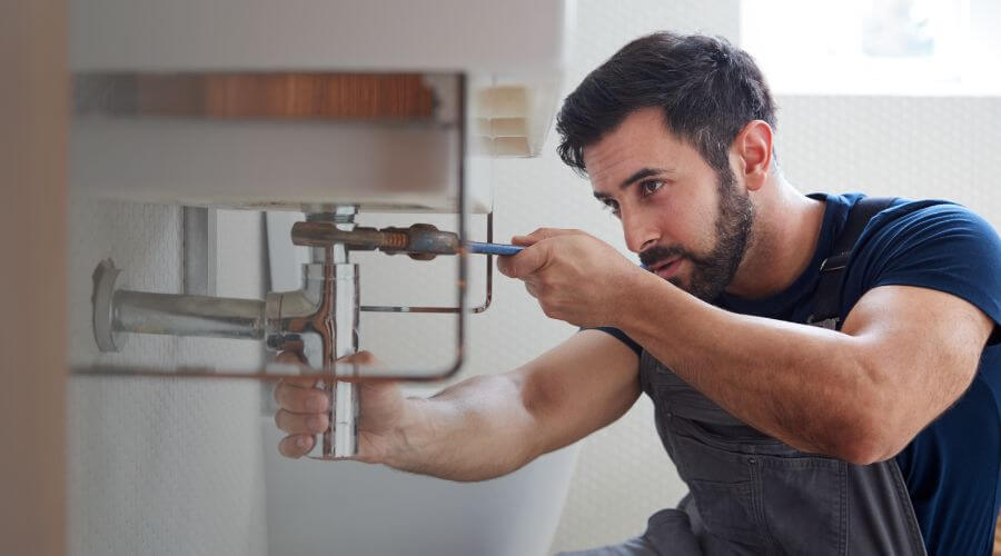 Faucet aerator cleaning/replacement in Pennock, MN